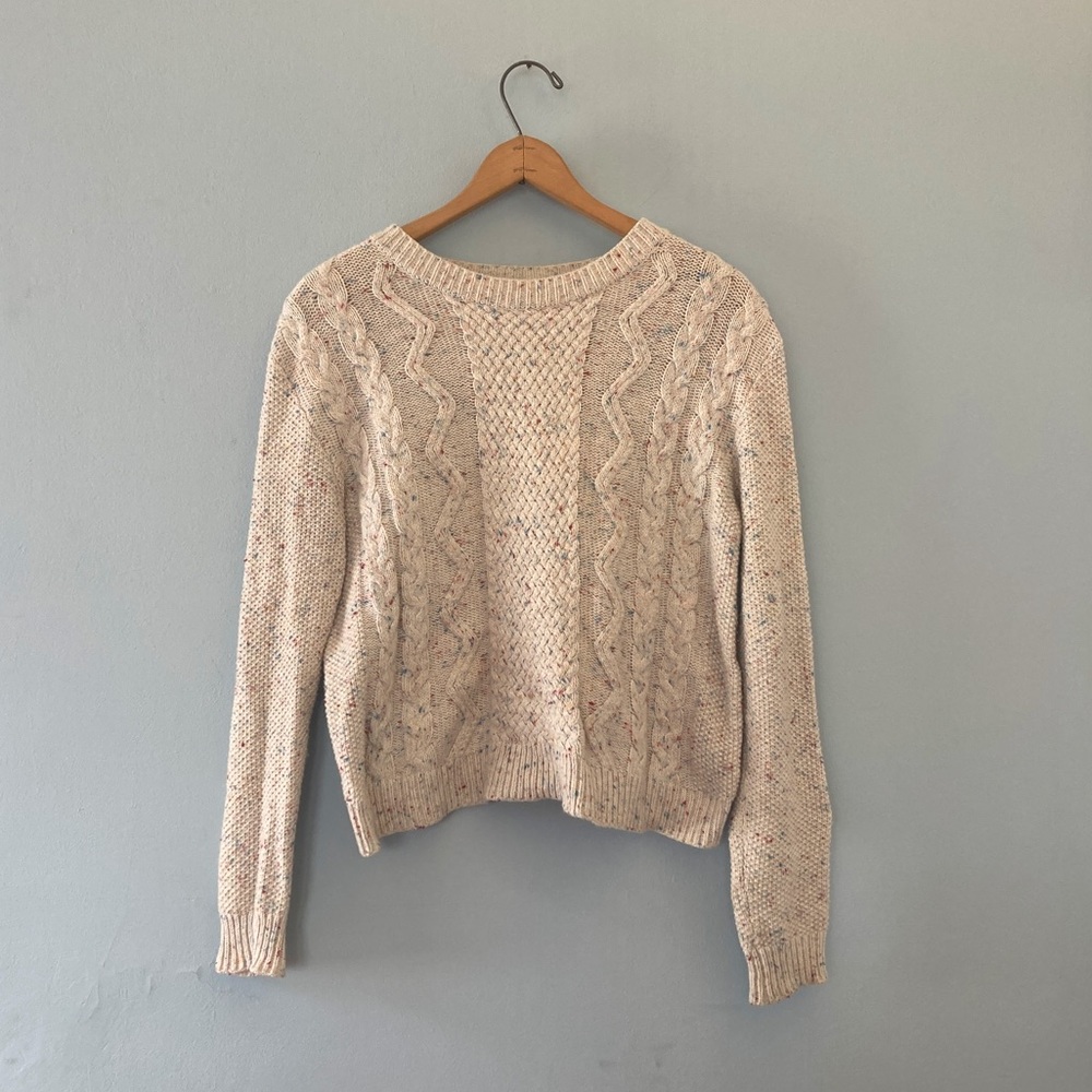 Multicolored speckled white cable knit sweater